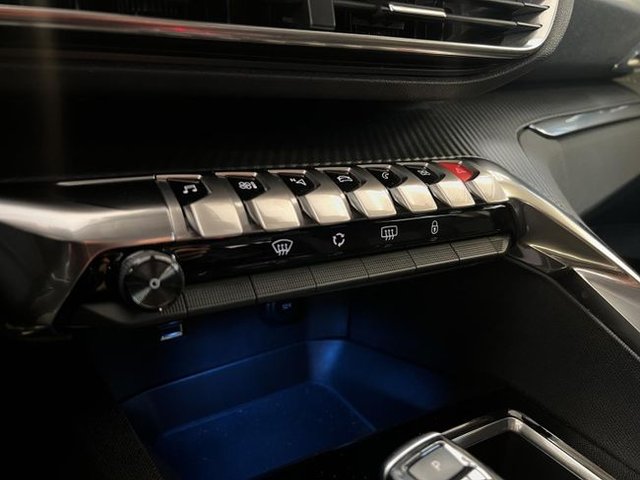 Peugeot 5008 1.2 PureTech 96KW S&S Active Pack EAT8 (2021)