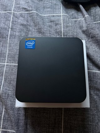 Mini PC Intel Negro