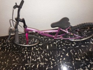 Bicicleta infantil rosa