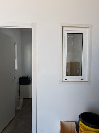Ventanas y puerta
