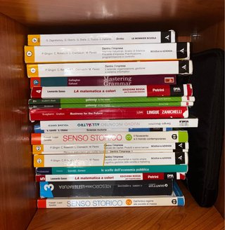 Vendita libri AFM superiori