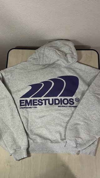 Sudadera EMESTUDIOS gris nueva