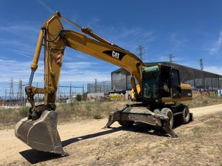 Excavadora Caterpillar 322C Ruedas