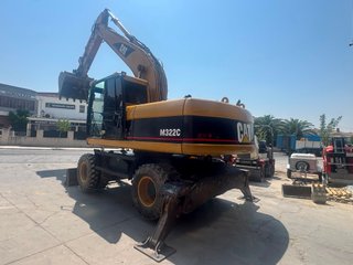 Excavadora Caterpillar 322C Ruedas