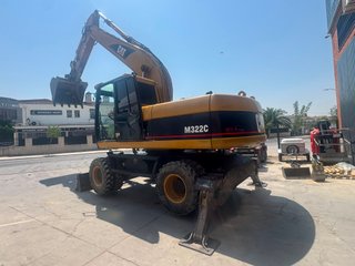 Excavadora Caterpillar 322C Ruedas