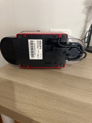 Cafetera Nespresso Krups Roja