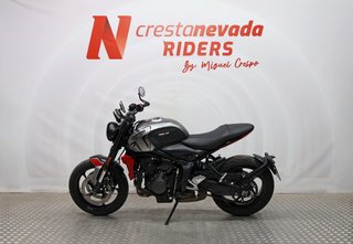 Triumph TRIDENT 660
