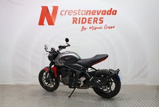 Triumph TRIDENT 660