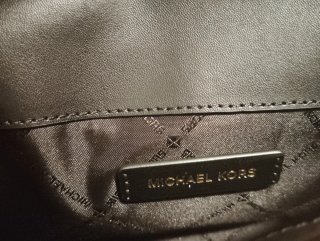 Cartera de mano Michael Kors negra