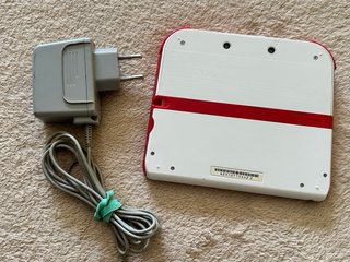 Nintendo 2DS Roja y Blanca