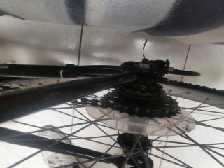 Bicicleta B-PRO 600 Negra