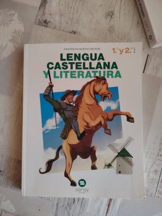 Libró de lengua castellana y literatura 1 y 2 bach