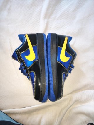 Nike Air Force 1 Negras y Azules