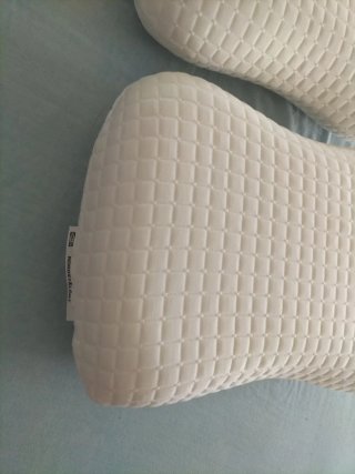 2 Almohadas IKEA Blancas