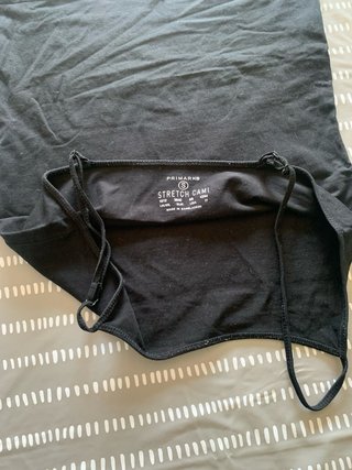 Camiseta negra de tirantes