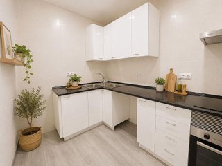 Piso en venta en El Raval en Barcelona