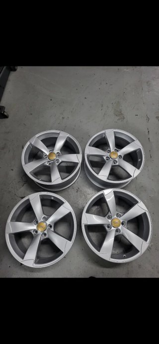 2- Llantas Audi Rotor 18