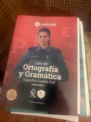 Libros guardia civil , los compre hace 6 meses