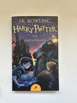 Libros 1 y 2 de la saga Harry Potter, en español
