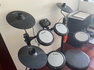 Batería Electrónica Donner + Sillín ¡Como nueva!