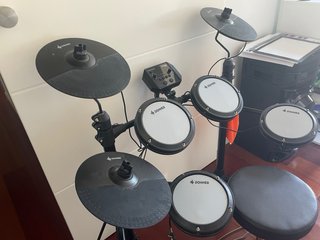 Batería Electrónica Donner + Sillín ¡Como nueva!
