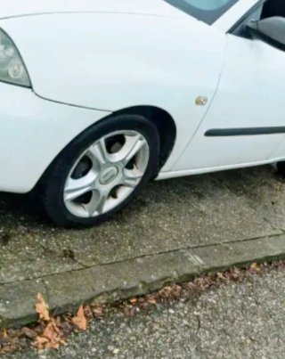 Llantas Seat