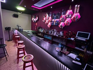 R-7940481 Traspaso Bar Musical en Esplugues