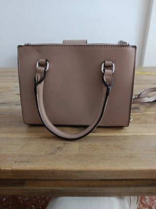 Bolso Guess Beige Acolchado