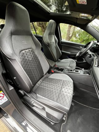 Volkswagen Golf 8 2021 r-line