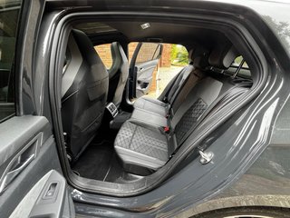 Volkswagen Golf 8 2021 r-line