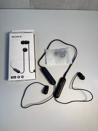 Sony WI-C100 Auriculares Inalámbricos