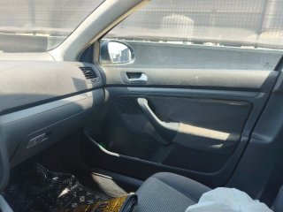 Volkswagen Jetta año 2006.