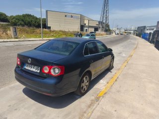 Volkswagen Jetta año 2006.