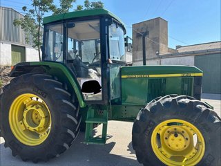 Tractor John Deere 6210
