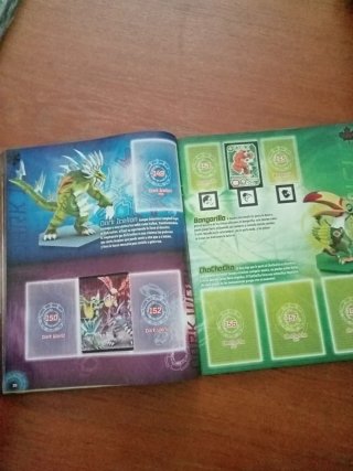 Álbum InviZimals Evolution Stickers Mega pack