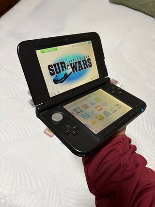 Nintendo 3DS XL Azul y Negra + Juegos