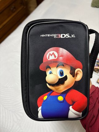 Nintendo 3DS XL Azul y Negra + Juegos