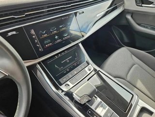 Audi Q8 2023