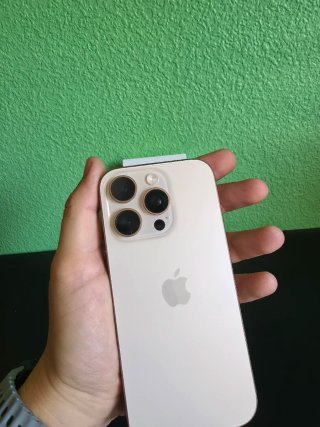 iPhone 16 Pro 256GB Desierto Titanio