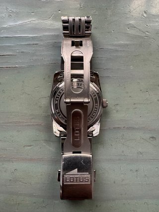 Reloj Lotus para mujer/niño de acero