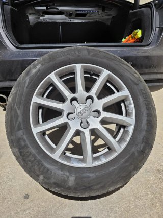 Juego de 4 Llantas y neumatico Continental Audi