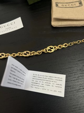 Pulsera Gucci GG  Mujer