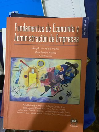 Libro fundamentos de economia y administracion
