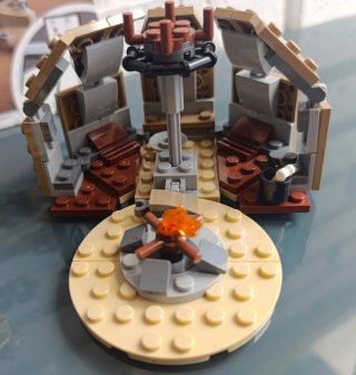 Lego Star Wars 75299 . Trouble on Tattoine.