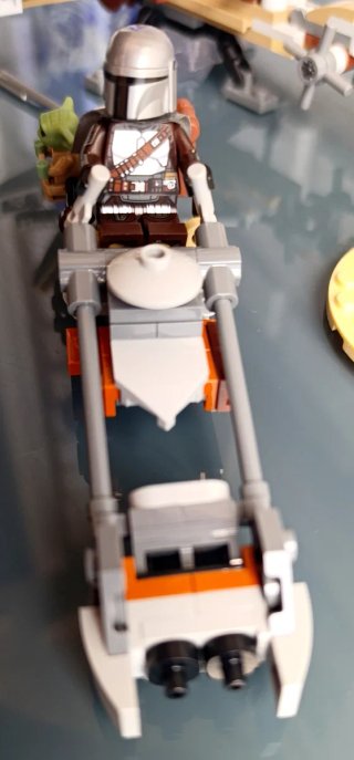 Lego Star Wars 75299 . Trouble on Tattoine.