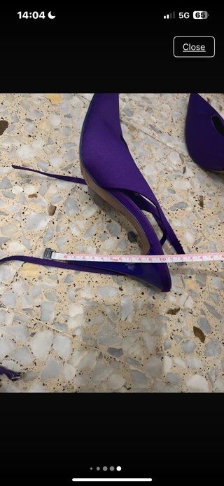 Zapatos de tacón Zara morados
