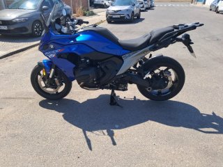 BMW R1300RS Azul y Plata