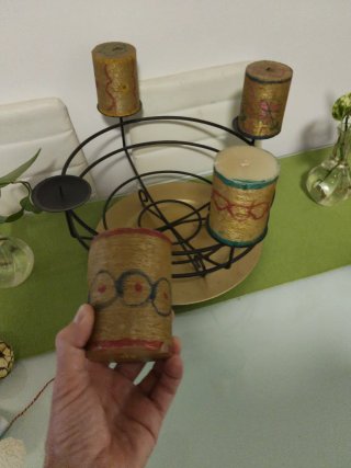 Centro de mesa con velas decorativas
