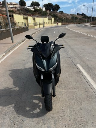 Yamaha XMAX 300 Tech MAX