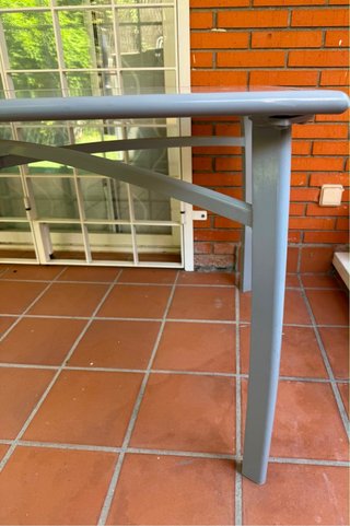 MESA DE JARDÍN EN CRISTAL Y METAL